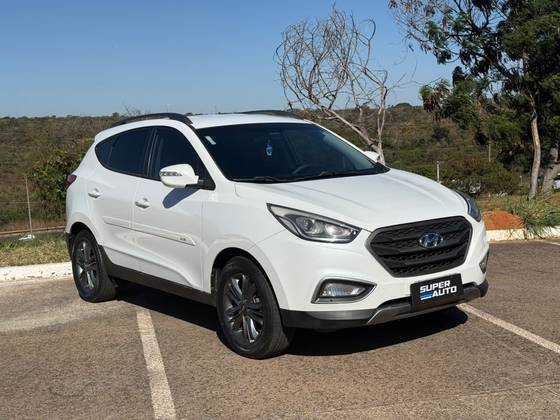 HYUNDAI IX35 2.0 MPFI 16V FLEX 4P AUTOMÁTICO HYUNDAI IX35 2.0 MPFI 16V FLEX 4P AUTOMÁTICO